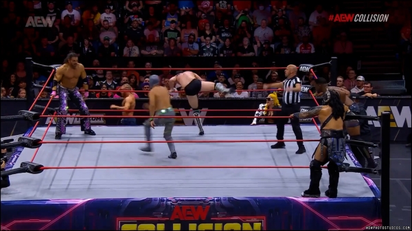 Click to view full size image
==============
wowcollision20240831_00_00_26_00_Still068.jpg wowcollision20240831_00_00_26_00_Still068.jpg