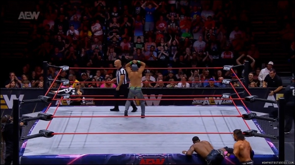 Click to view full size image
==============
wowcollision20240831_00_00_42_10_Still113.jpg wowcollision20240831_00_00_42_10_Still113.jpg