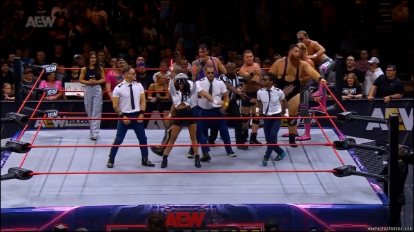 Click to view full size image
==============
wowcollision20240831_00_02_04_15_Still362.jpg wowcollision20240831_00_02_04_15_Still362.jpg