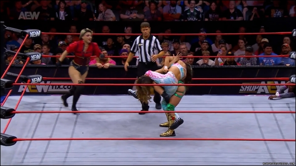 Click to view full size image
==============
wowcollision20240831_00_03_39_05_Still767.jpg wowcollision20240831_00_03_39_05_Still767.jpg