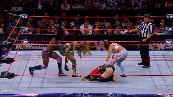 Click to view full size image
==============
wowcollision20240831_00_03_44_20_Still800.jpg wowcollision20240831_00_03_44_20_Still800.jpg