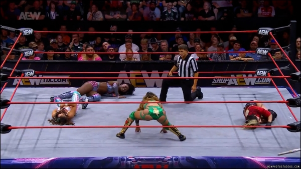 Click to view full size image
==============
wowcollision20240831_00_04_10_20_Still956.jpg wowcollision20240831_00_04_10_20_Still956.jpg