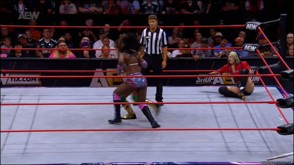 Click to view full size image
==============
wowcollision20240831_00_04_12_20_Still968.jpg wowcollision20240831_00_04_12_20_Still968.jpg