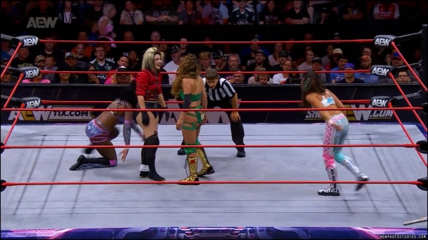 Click to view full size image
==============
wowcollision20240831_00_04_24_25_Still1041.jpg wowcollision20240831_00_04_24_25_Still1041.jpg