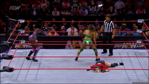 Click to view full size image
==============
wowcollision20240831_00_04_30_10_Still1074.jpg wowcollision20240831_00_04_30_10_Still1074.jpg