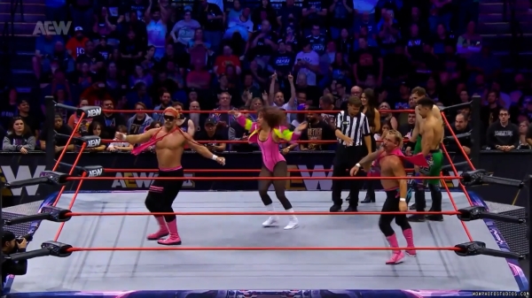 Click to view full size image
==============
wowcollision20240906_00_00_13_15_Still054.jpg wowcollision20240906_00_00_13_15_Still054.jpg