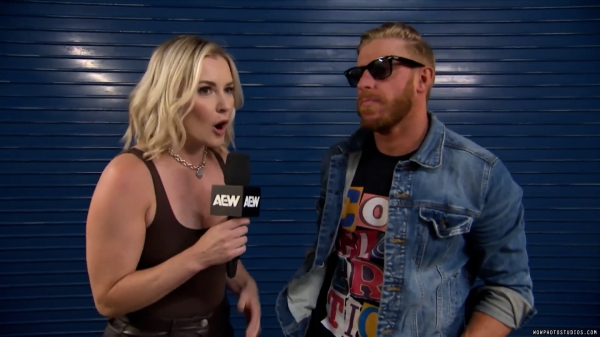 Click to view full size image
==============
wowcollision20240914_00_00_10_10_Still042.jpg wowcollision20240914_00_00_10_10_Still042.jpg