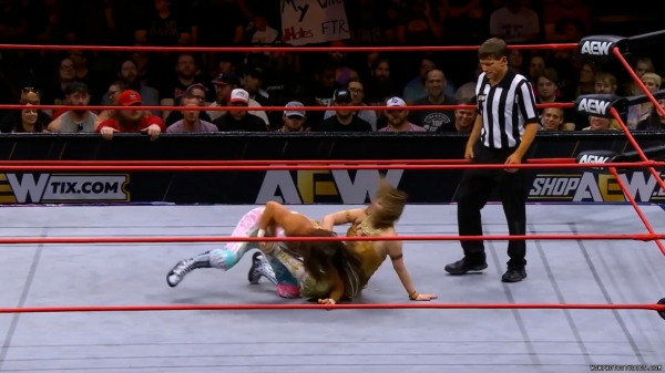 Click to view full size image
==============
wowcollision20240914_00_00_52_15_Still274.jpg wowcollision20240914_00_00_52_15_Still274.jpg