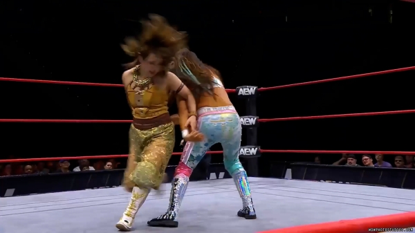 Click to view full size image
==============
wowcollision20240914_00_01_00_15_Still322.jpg wowcollision20240914_00_01_00_15_Still322.jpg