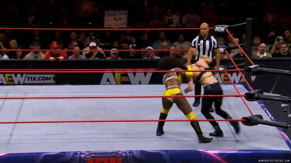 Click to view full size image
==============
wowcollision20240914_00_01_35_05_Still517.jpg wowcollision20240914_00_01_35_05_Still517.jpg