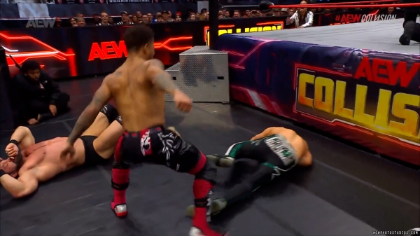 Click to view full size image
==============
wowcollision20250104_00_04_12_05_Still365.jpg wowcollision20250104_00_04_12_05_Still365.jpg