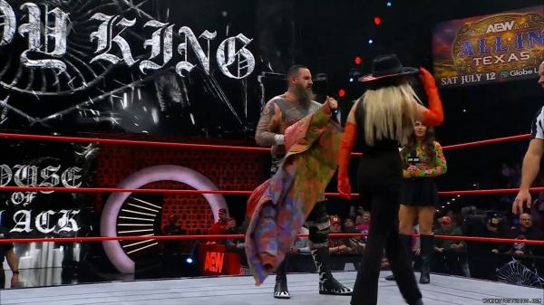 Click to view full size image
==============
wowcollision20250111_00_03_49_05_Still269.jpg wowcollision20250111_00_03_49_05_Still269.jpg