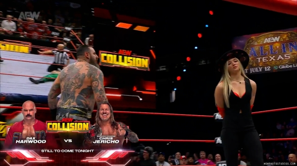 Click to view full size image
==============
wowcollision20250111_00_03_56_10_Still290.jpg wowcollision20250111_00_03_56_10_Still290.jpg