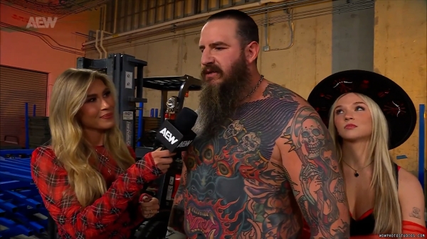 Click to view full size image
==============
wowcollision20250111_00_03_58_20_Still301.jpg wowcollision20250111_00_03_58_20_Still301.jpg