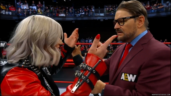 Click to view full size image
==============
wowcollision20250118_00_01_26_00_Still053.jpg wowcollision20250118_00_01_26_00_Still053.jpg