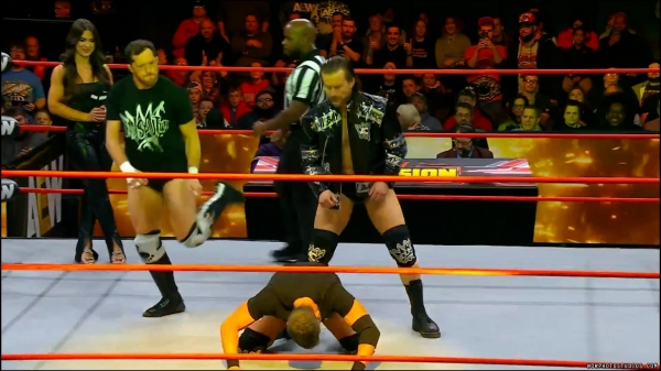 Click to view full size image
==============
wowcollision20250118_00_01_37_00_Still076.jpg wowcollision20250118_00_01_37_00_Still076.jpg