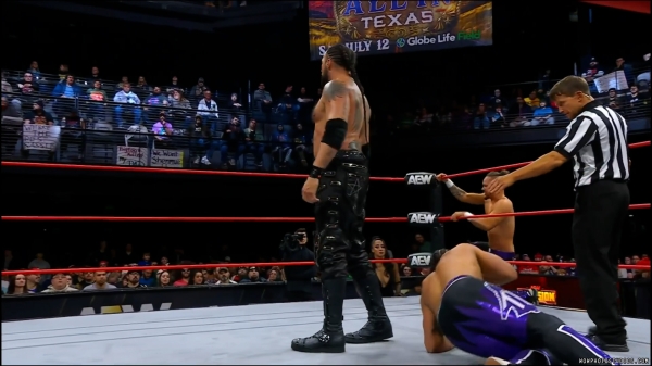 Click to view full size image
==============
wowcollision20250118_00_02_18_00_Still106.jpg wowcollision20250118_00_02_18_00_Still106.jpg