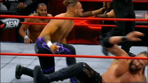 Click to view full size image
==============
wowcollision20250118_00_02_25_15_Still119.jpg wowcollision20250118_00_02_25_15_Still119.jpg