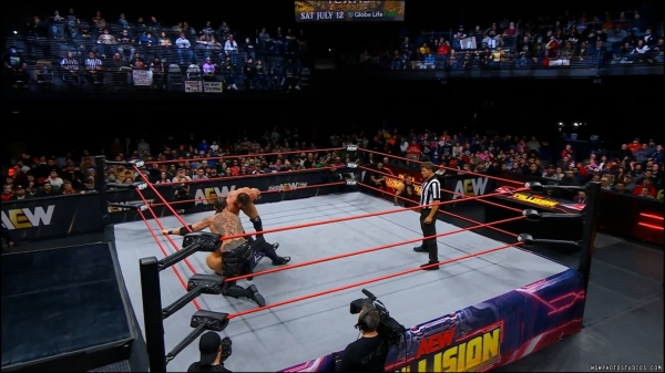 Click to view full size image
==============
wowcollision20250118_00_02_26_20_Still122.jpg wowcollision20250118_00_02_26_20_Still122.jpg