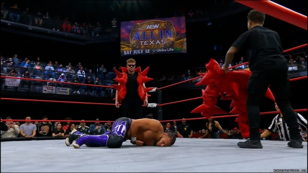 Click to view full size image
==============
wowcollision20250118_00_02_34_05_Still134.jpg wowcollision20250118_00_02_34_05_Still134.jpg