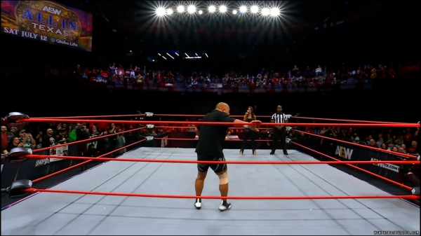 Click to view full size image
==============
wowcollision20250118_00_03_18_00_Still198.jpg wowcollision20250118_00_03_18_00_Still198.jpg