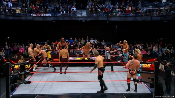 Click to view full size image
==============
wowcollision20250118_00_05_17_05_Still419.jpg wowcollision20250118_00_05_17_05_Still419.jpg