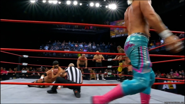 Click to view full size image
==============
wowcollision20250118_00_05_19_10_Still427.jpg wowcollision20250118_00_05_19_10_Still427.jpg