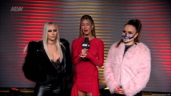 Click to view full size image
==============
wowcollision20250125_00_03_53_05_Still465.jpg wowcollision20250125_00_03_53_05_Still465.jpg