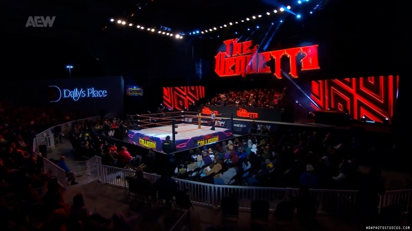 Click to view full size image
==============
wowcollision20250125_00_03_57_05_Still489.jpg wowcollision20250125_00_03_57_05_Still489.jpg