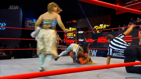 Click to view full size image
==============
wowcollision20250125_00_04_08_10_Still552.jpg wowcollision20250125_00_04_08_10_Still552.jpg