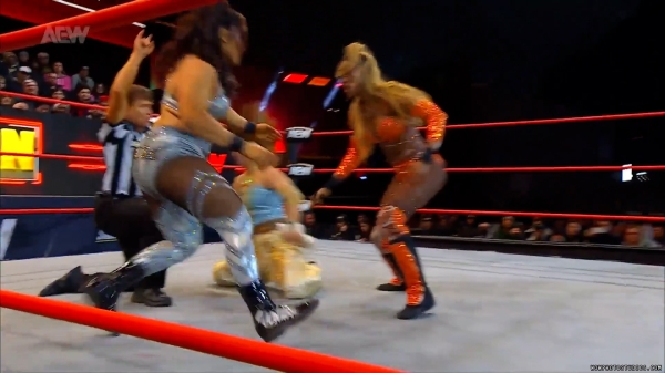 Click to view full size image
==============
wowcollision20250125_00_04_08_25_Still555.jpg wowcollision20250125_00_04_08_25_Still555.jpg