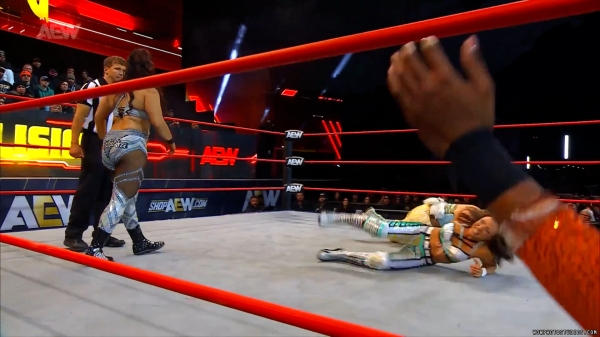 Click to view full size image
==============
wowcollision20250125_00_04_24_00_Still646.jpg wowcollision20250125_00_04_24_00_Still646.jpg