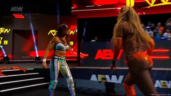 Click to view full size image
==============
wowcollision20250125_00_04_35_20_Still716.jpg wowcollision20250125_00_04_35_20_Still716.jpg