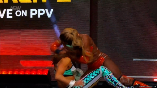 Click to view full size image
==============
wowcollision20250125_00_04_36_05_Still719.jpg wowcollision20250125_00_04_36_05_Still719.jpg