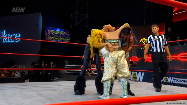 Click to view full size image
==============
wowcollision20250125_00_04_37_05_Still725.jpg wowcollision20250125_00_04_37_05_Still725.jpg