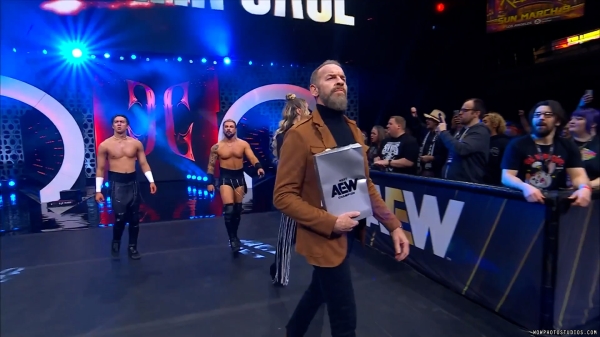 Click to view full size image
==============
wowcollision20250201_00_00_04_10_Still009.jpg wowcollision20250201_00_00_04_10_Still009.jpg