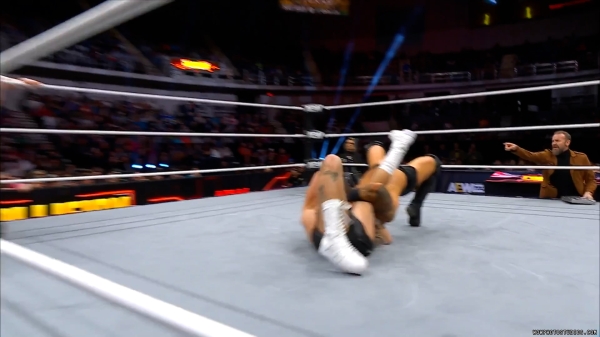 Click to view full size image
==============
wowcollision20250201_00_00_19_00_Still043.jpg wowcollision20250201_00_00_19_00_Still043.jpg