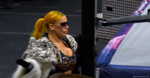 Click to view full size image
==============
wowcollision20250201_00_02_17_00_Still144.jpg wowcollision20250201_00_02_17_00_Still144.jpg