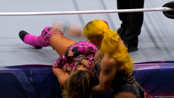 Click to view full size image
==============
wowcollision20250201_00_02_30_05_Still219.jpg wowcollision20250201_00_02_30_05_Still219.jpg