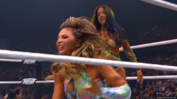 Click to view full size image
==============
wowcollision20250215_00_01_55_20_Still124.jpg wowcollision20250215_00_01_55_20_Still124.jpg