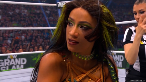 Click to view full size image
==============
wowcollision20250215_00_01_58_25_Still143.jpg wowcollision20250215_00_01_58_25_Still143.jpg