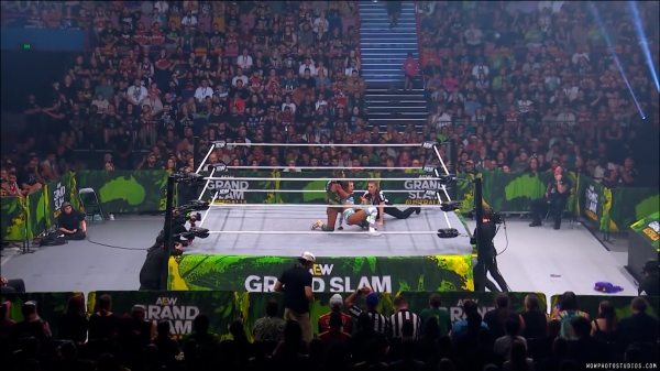 Click to view full size image
==============
wowcollision20250215_00_02_04_00_Still174.jpg wowcollision20250215_00_02_04_00_Still174.jpg