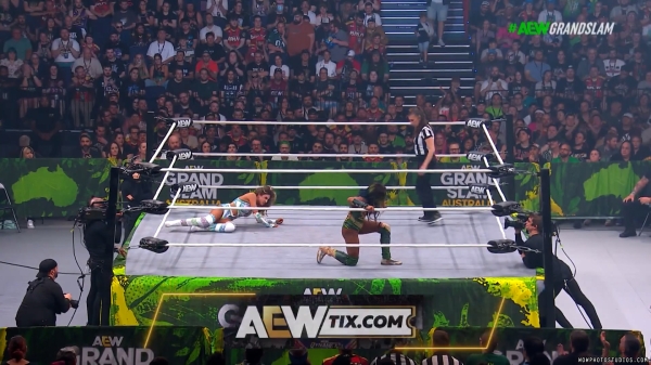 Click to view full size image
==============
wowcollision20250215_00_02_06_15_Still189.jpg wowcollision20250215_00_02_06_15_Still189.jpg