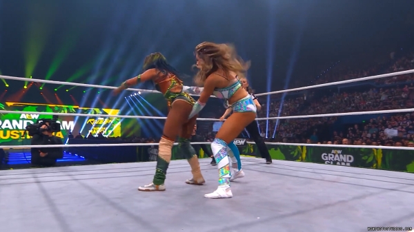 Click to view full size image
==============
wowcollision20250215_00_02_11_10_Still218.jpg wowcollision20250215_00_02_11_10_Still218.jpg