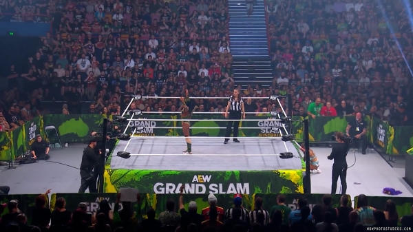 Click to view full size image
==============
wowcollision20250215_00_02_14_00_Still234.jpg wowcollision20250215_00_02_14_00_Still234.jpg