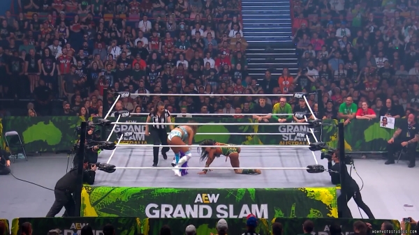 Click to view full size image
==============
wowcollision20250215_00_02_17_00_Still252.jpg wowcollision20250215_00_02_17_00_Still252.jpg