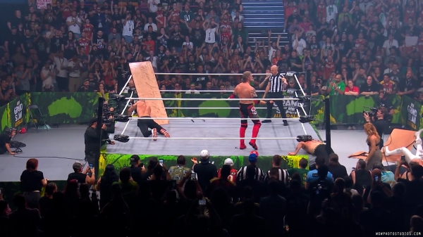 Click to view full size image
==============
wowcollision20250215_00_03_35_10_Still423.jpg wowcollision20250215_00_03_35_10_Still423.jpg