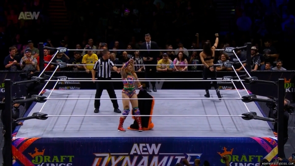 Click to view full size image
==============
wowdynamite20240904_00_00_12_15_Still046.jpg wowdynamite20240904_00_00_12_15_Still046.jpg