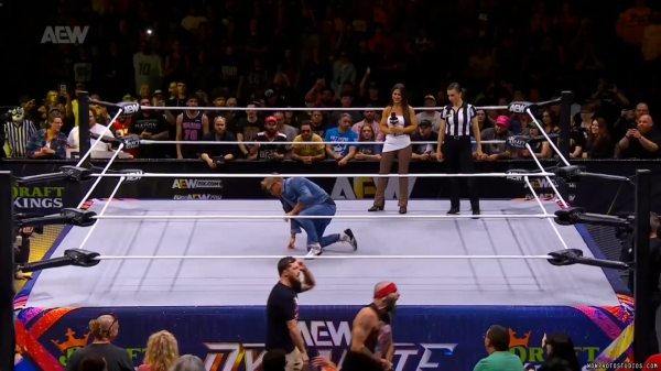 Click to view full size image
==============
wowdynamite20240918_00_00_04_20_Still007.jpg wowdynamite20240918_00_00_04_20_Still007.jpg