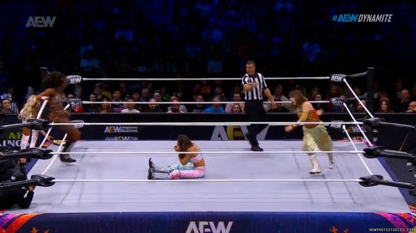 Click to view full size image
==============
wowdynamite20240918_00_00_30_25_Still134.jpg wowdynamite20240918_00_00_30_25_Still134.jpg